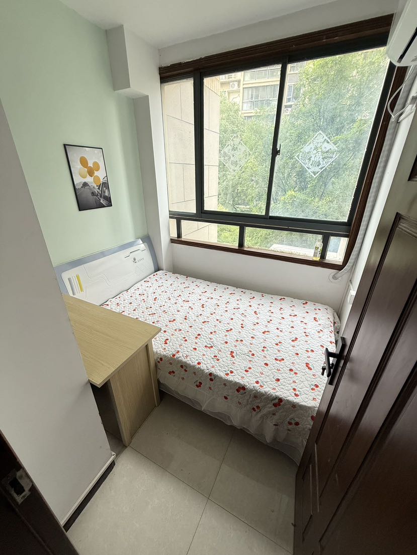 华地学府名都洪岗地铁口民用水电