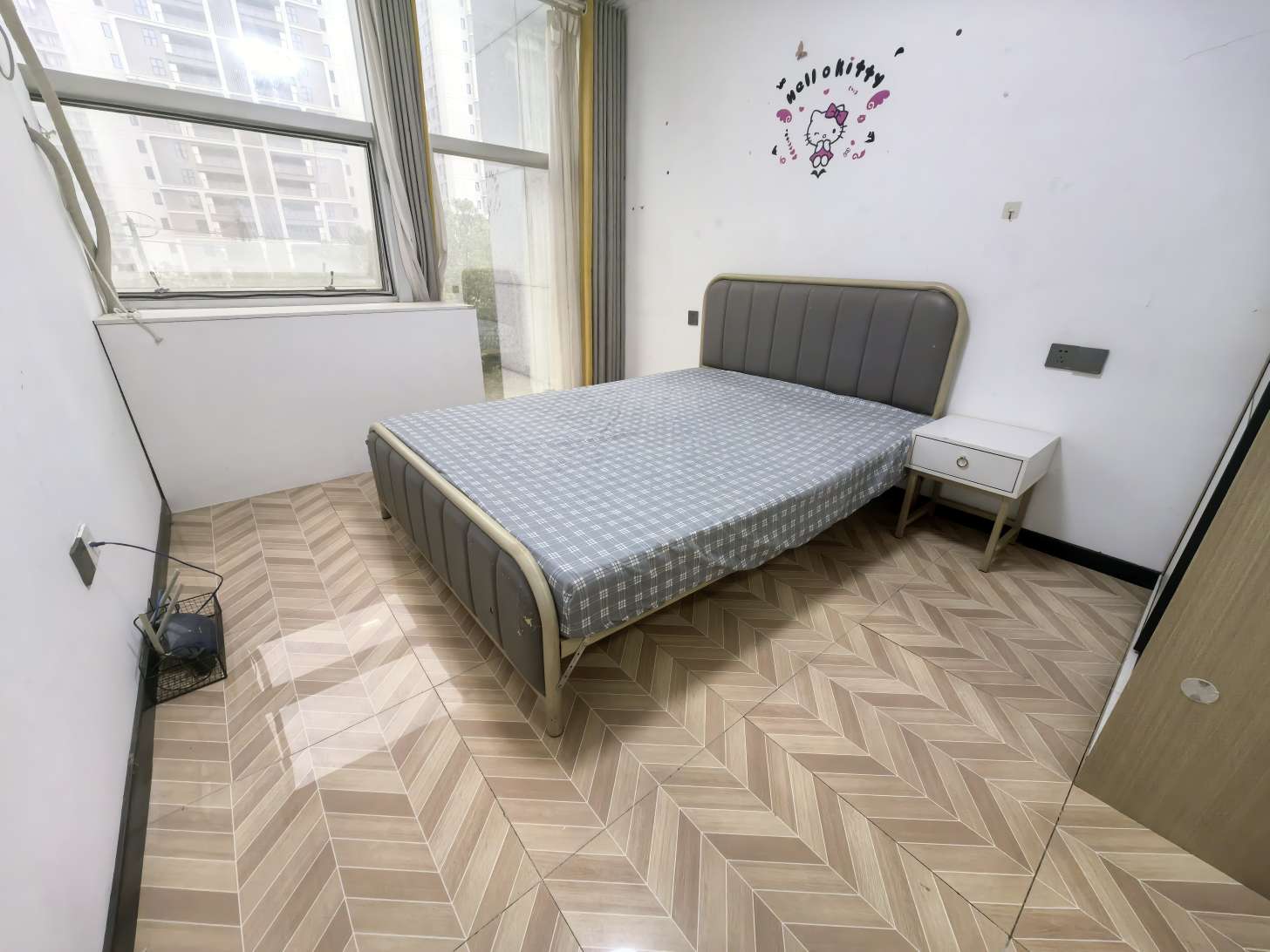 西城山水居 铸信集团 可短租可月付 无中介费 大蜀山地铁站