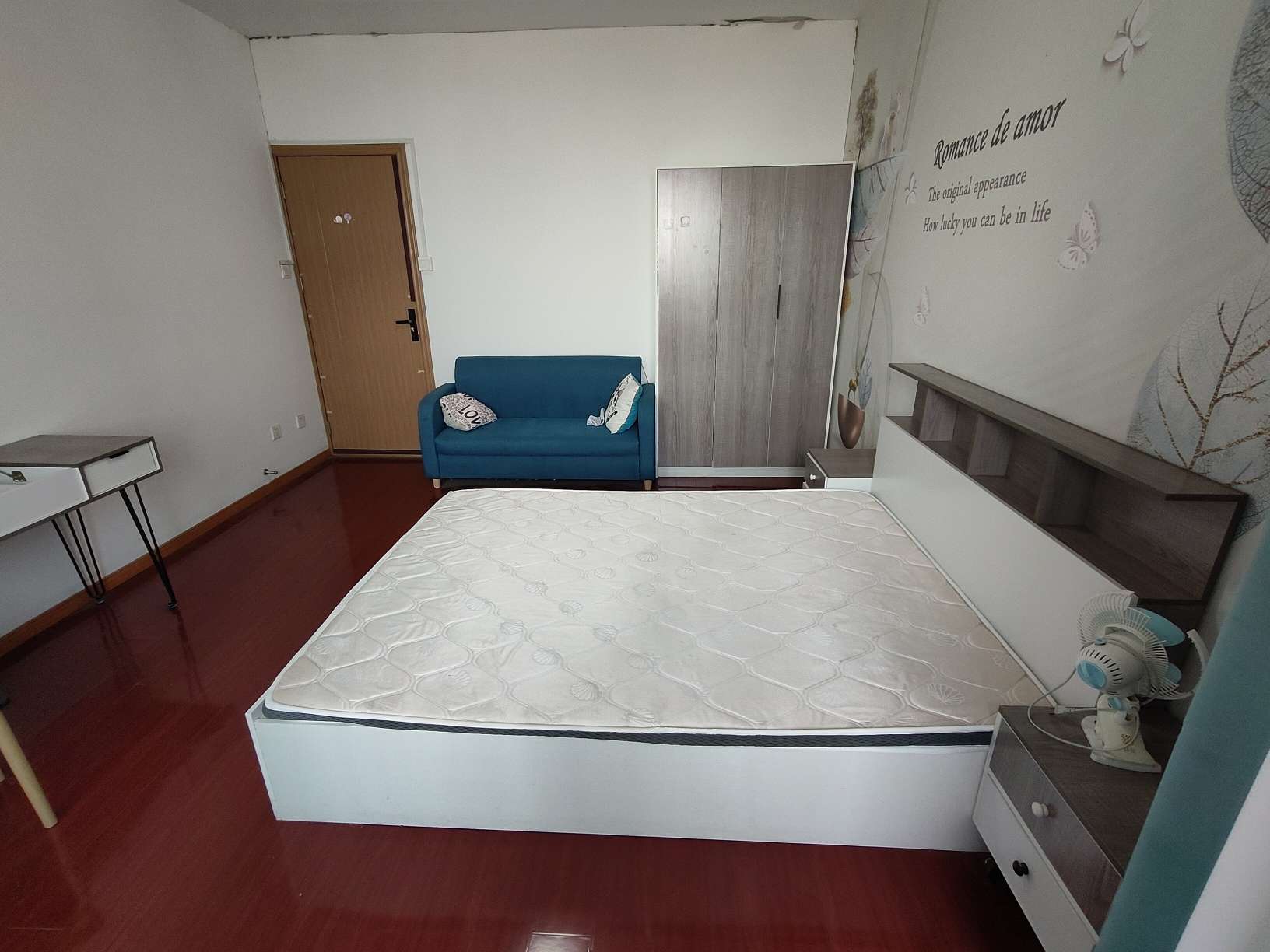 经开区三户室124.57平米正南10层