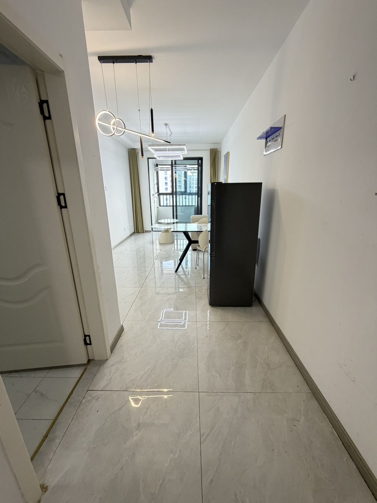 月付 四季花海 邓店精装两室朝南一般大 蜀山西地铁 顺丰电商