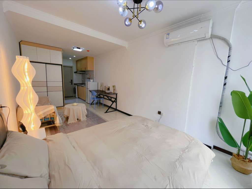 可短租，一个月起租，月付临近乐客来、拓基CBC，买菜逛街方便