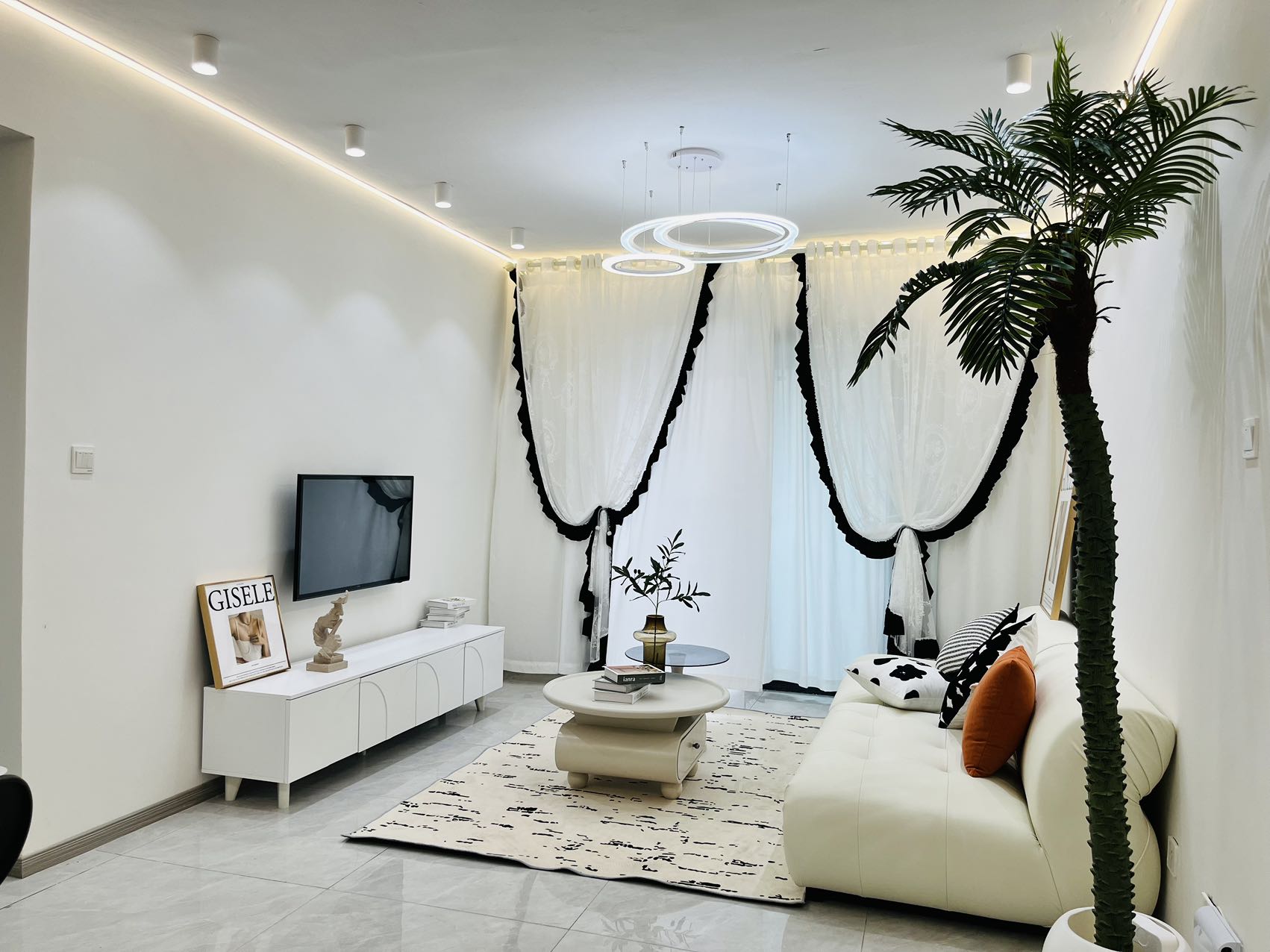 花冲盛世家园 1室1厅1卫 东七里地铁站 押一付一 可月付