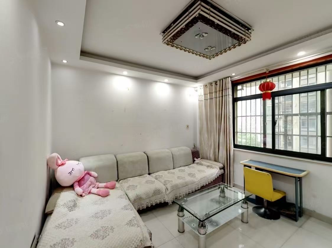 自住装修，首次出租，价格好聊，性价比高