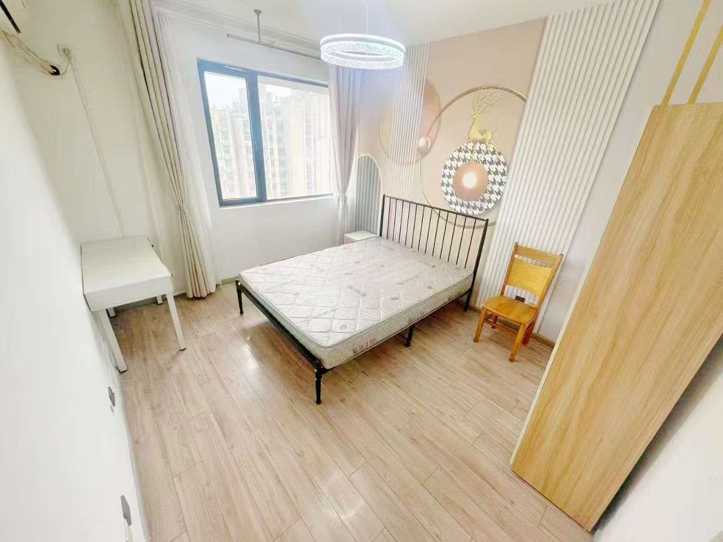 （蓝鼎观湖苑）紫芦地铁口，佳源广场，爱琴海，悦方，利港银河
