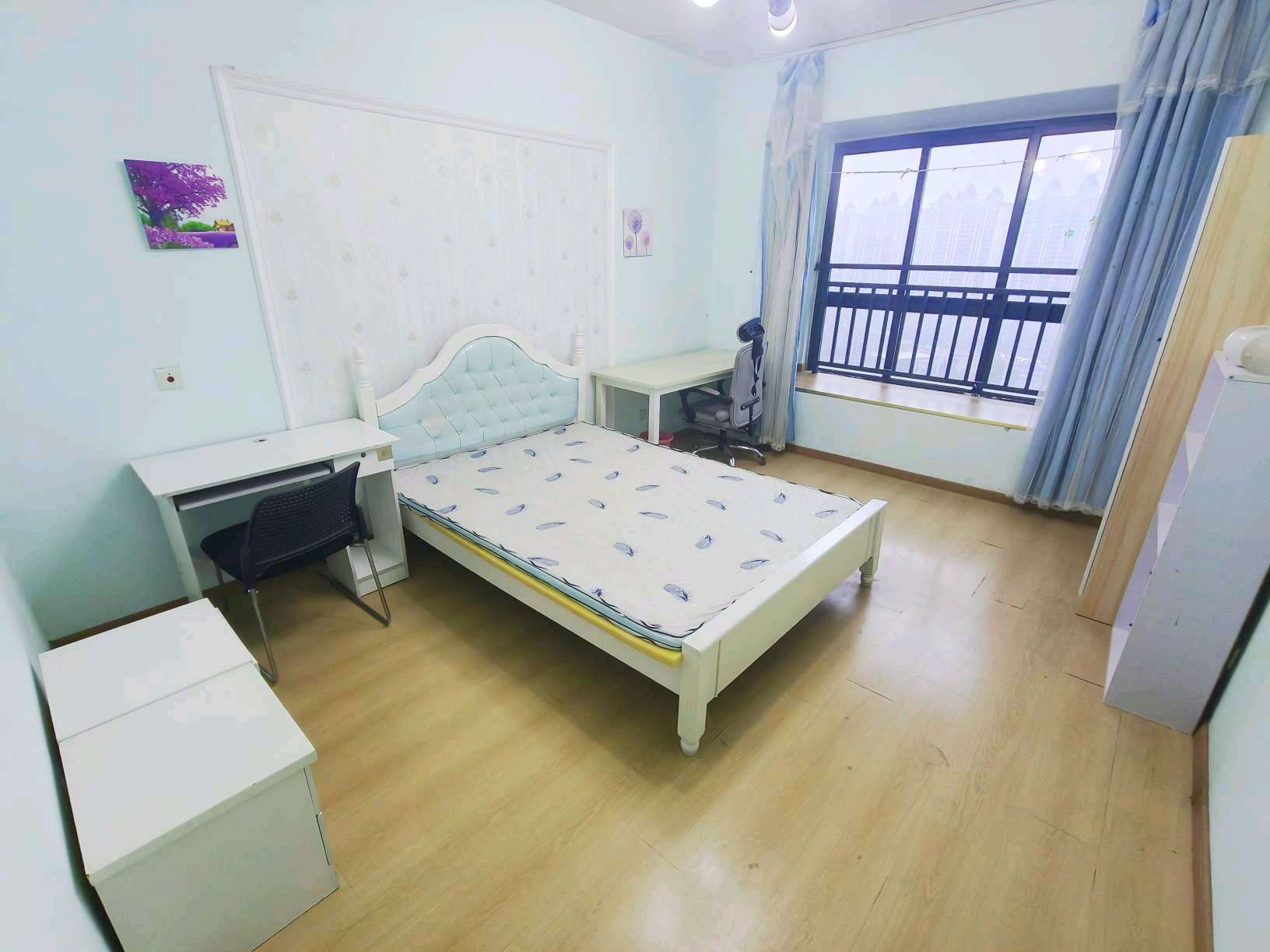 信达馥邦天下、近柳树堂地铁口精品单间出租，随时可看、民水民电