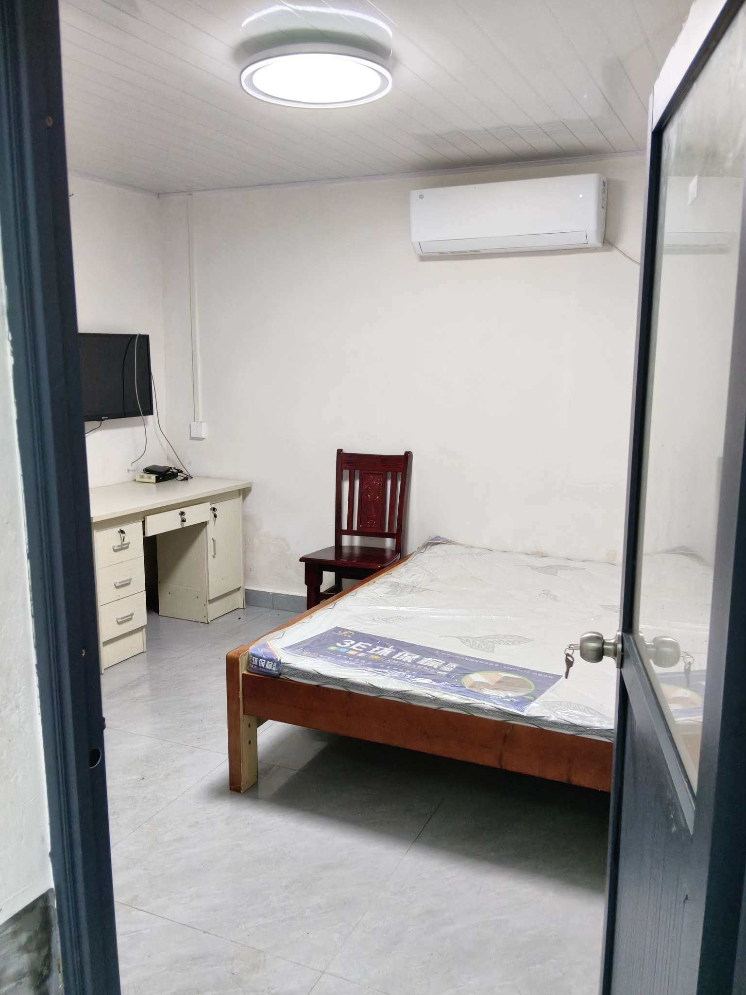 出租高刘街道一室拎包入住