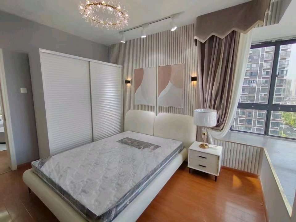 个人直租，安农大地铁口环球金融广场天合大院主卧次卧独卫出租